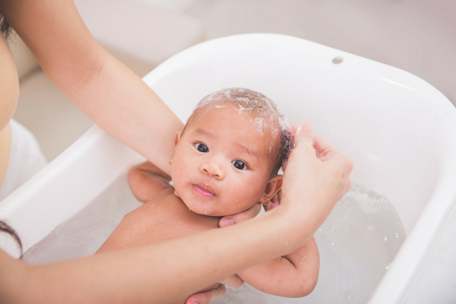 The Easiest Natural Solution for Cradle Cap and Ear Crud